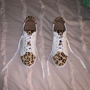 Women’s 7 1/2 Halogen Cassie 2 Lace up Sneaker